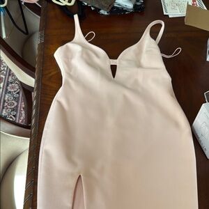 Elizabeth and James Sleeveless Dress size 10